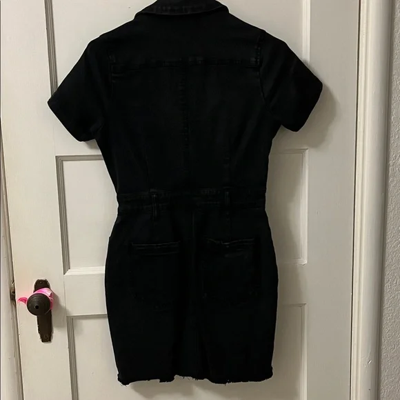 Black Short-Sleeve Button-Front Mini Dress - Picture 5 of 5
